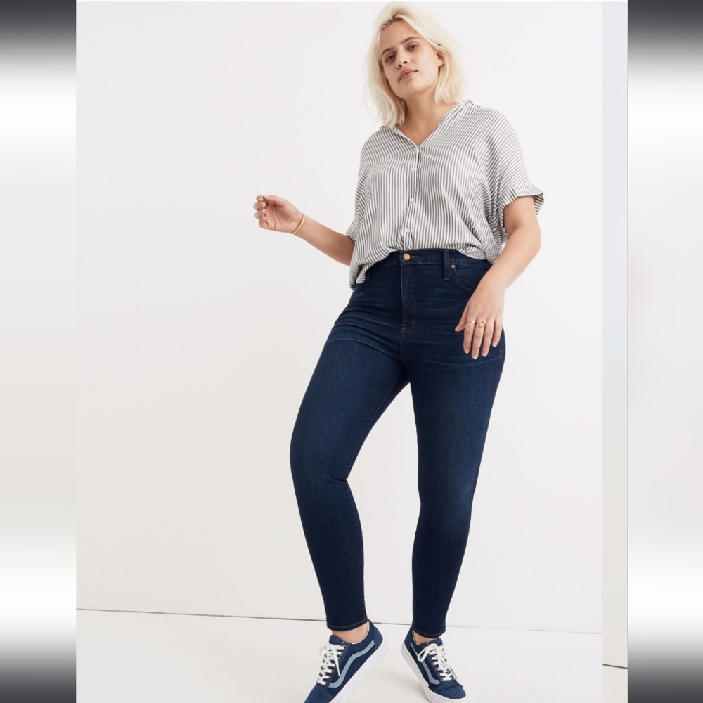 Madewell 10" High-Rise Skinny Jeans in Hayes Wash